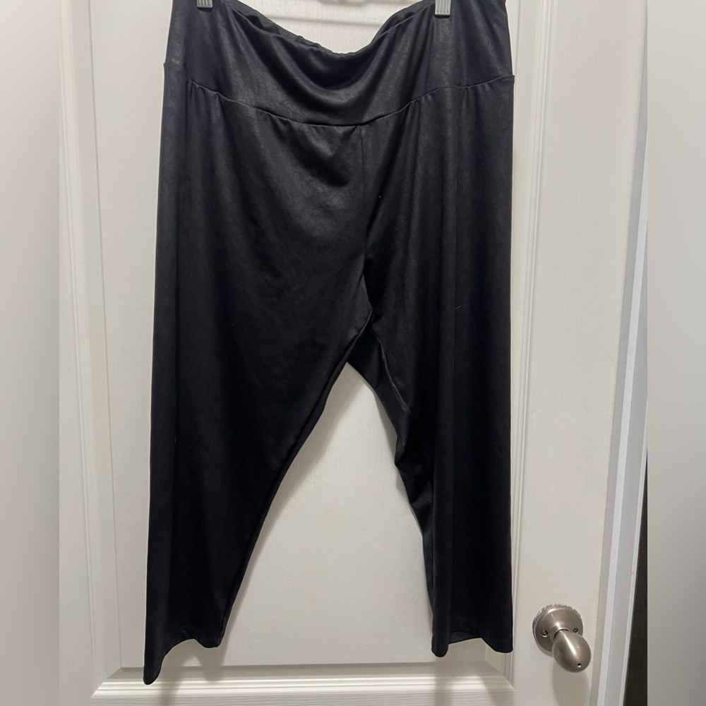 Size 1x leggings from target.
